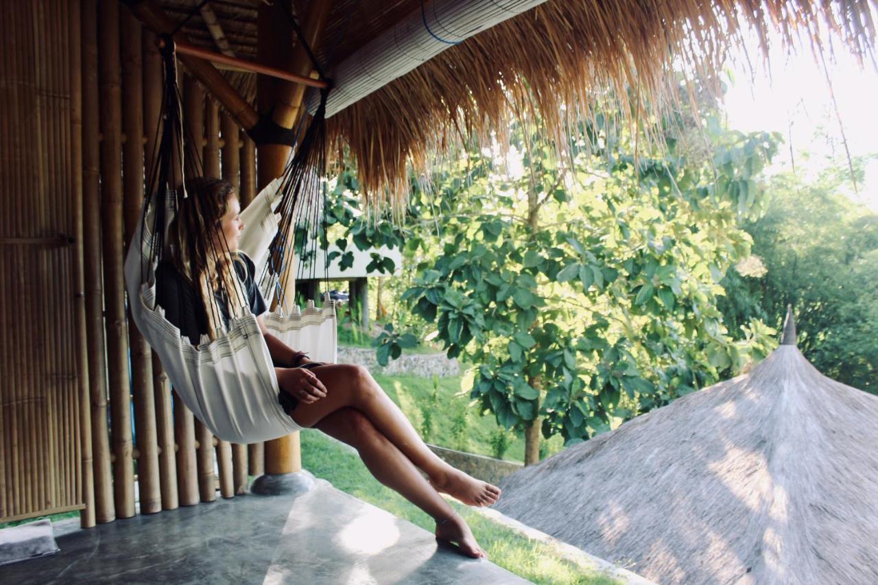 Готель Batu Bambu Kuta  Екстер'єр фото